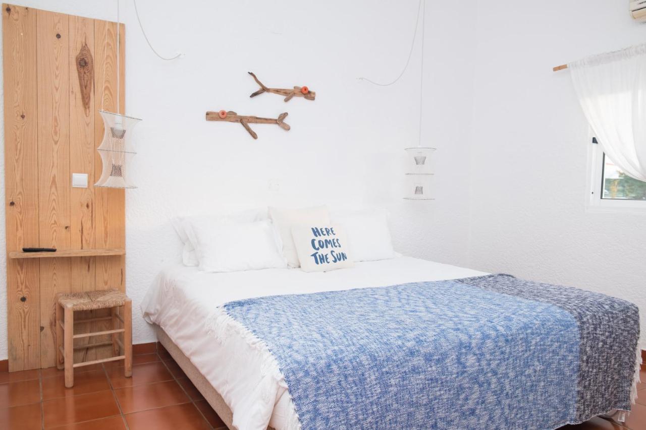 Utopia Aljezur Bagian luar foto